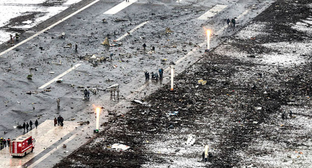 Место катастрофы, Ростов-на-Дону, 19 марта 2016 г. Фото: Press Service of the Governor of Rostov Oblasthttps://ru.wikipedia.org/ 