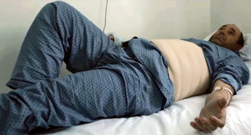 Башир Плиев. Скриншот видео с сайта акции "Собери автобус", Helpbashir.org