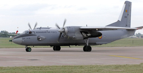 Военно-транспортный самолет Ан-26 в Ростовской области. Фото https://ru.wikipedia.org/