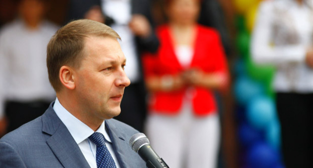 Андрей Мурга. Фото http://www.stavinvest.ru/?page=Andrey-Murga-pozdravil-shkolnikov-s-Dnem-znaniy