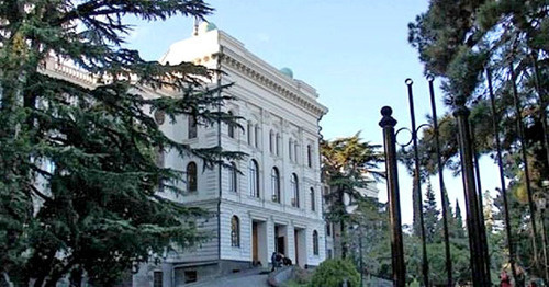 Тбилисский университет. Фото http://sputnik-georgia.ru/society/20160311/230551675.html Тбилисский университет. Фото http://sputnik-georgia.ru/society/20160311/230551675.html