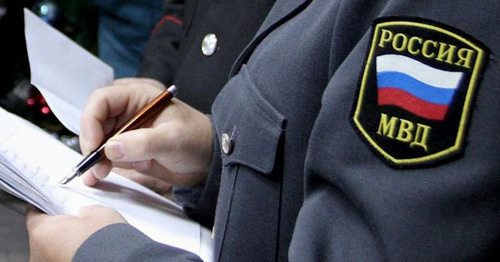 Сотрудник полиции. Фото: Юрий Гречко / Югополис Сотрудник полиции. Фото: Юрий Гречко / Югополис