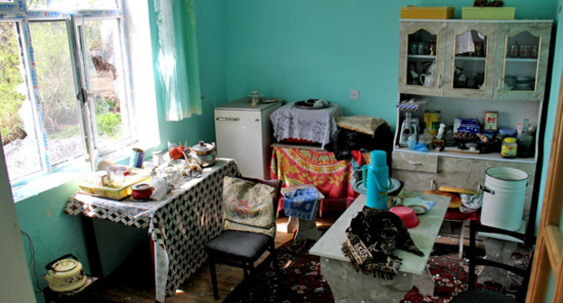 Дом, в который попал снаряд. Тертерский район Азербайджана. 3 апреля 2016 г. Фото Фамиля Махмудбейли для "Кавказского узла"