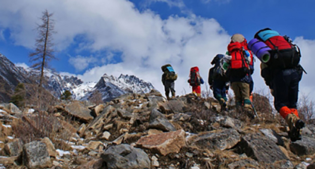 Туристы в горах КБР. Фото: http://07.mchs.gov.ru/pressroom/news/item/3620698/