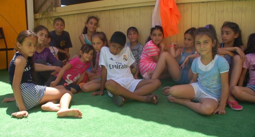 Участники ансамбля "Ай Арт". Фото Анны Грицевич для "Кавказского узла" Участники ансамбля "Ай Арт". Фото Анны Грицевич для "Кавказского узла"