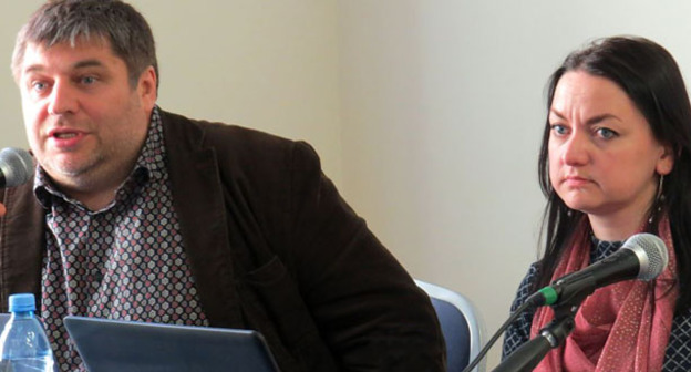 Денис Соколов и Ирина Костерина. Фото: Vera Vasilieva (RFE/RL)