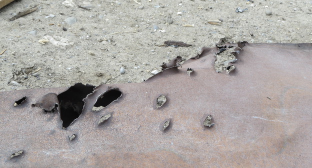 Следы обстрелов в Мертакерте. Фото Алвард Григорян для "Кавказского узла"