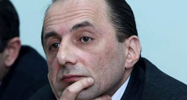 Эксперт Армянского центра политических и международных исследований, политолог Рубен Меграбян. Фото http://minval.az/news/73338