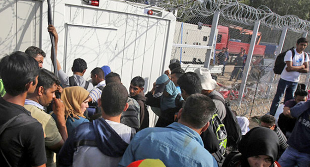 Беженцы из Сирии. Фото http://newsarmenia.am/news/armenia/armeniya-mozhet-rasschityvat-na-pomoshch-es-v-voprose-bezhentsev-iz-sirii-posol-germanii/