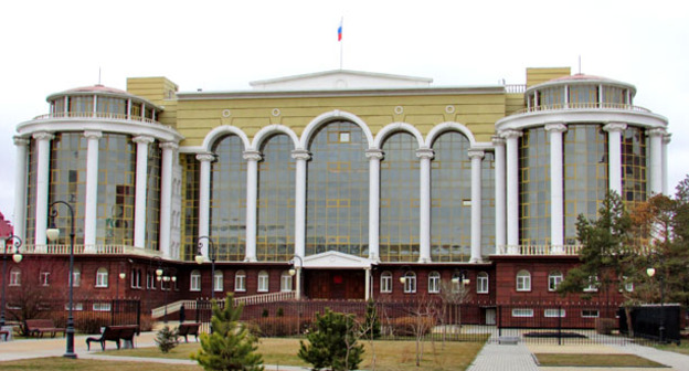 Здание Астраханского областного суда. Фото Вячеслава Ященко для "Кавказского узла"