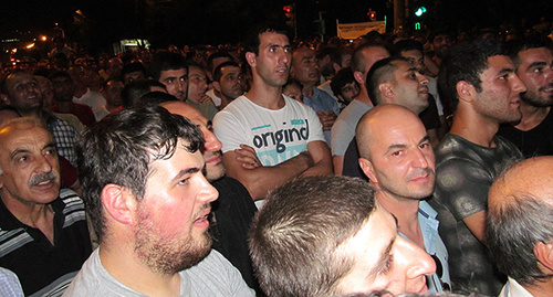 Участники акции. Ереван, 21 июля 2016 г. Фото Тиграна Петросяна для "Кавказского узла"