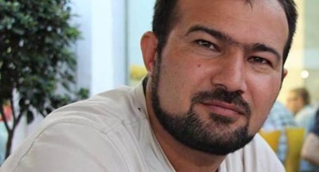 Сеймур Хази. Фото: http://www.radioazadlyg.org/a/27892960.html