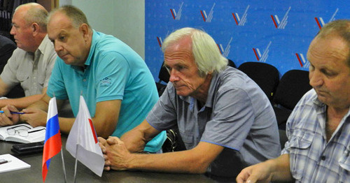 Заседание ОНФ по вопросу озеленения Волгограда. 17 августа 2016 г. Фото Татьяны Филимоновой для "Кавказского узла"