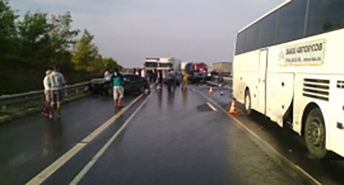 ДТП На трассе "Дон-М4". Фото http://61.mchs.gov.ru/operationalpage/operational/item/4075605/