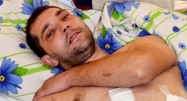 Избитый полицейским Павел Соловьев в хирургическом отделении городской больницы № 3 в Хосте. 15 мая 2013 г. Фото Светланы Кравченко для "Кавказского узла"


