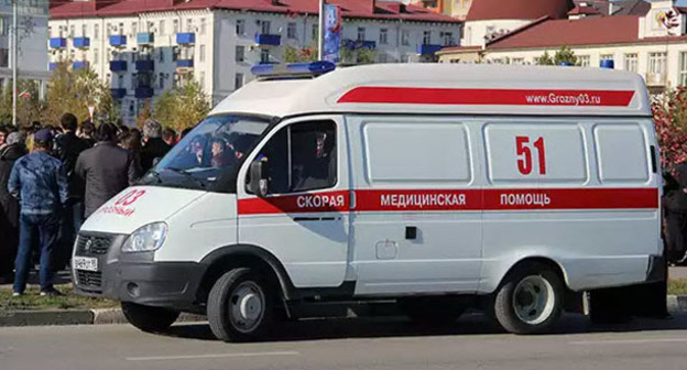 Машина скорой помощи. Грозный. Фото Магомеда Магомедова для "Кавказского узла"
