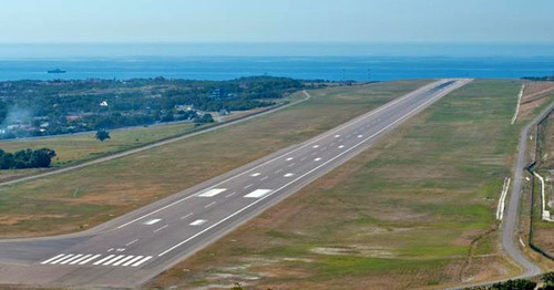 Взлетная полоса. Аэропорт Геленджика. Фото пользователя antikrot http://wikimapia.org/

