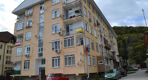Дом 164/9 по улице Армавирская в Сочи. Фото Светланы Кравченко для "Кавказского узла"
