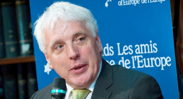 Зампомощника генсека НАТО Джейми Ши. Фото: Friends of Europe, commons.wikimedia.org