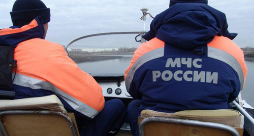 Сотрудники МЧС фото http://u-f.ru/news/criminal/u56/2016/11/25/234518 Сотрудники МЧС фото http://u-f.ru/news/criminal/u56/2016/11/25/234518