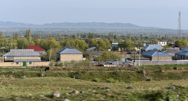 Приграничный район Азербайджана. Фото © Sputnik / Murad Orujov
 http://ru.sputnik.az/karabakh/20161123/407817483/vs-armenii-prodoljayut-obstrelivat-azerbaydjan.html