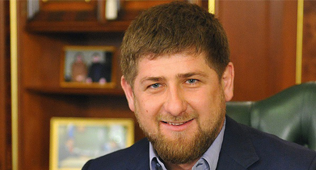 Глава Чечни Рамзан Кадыров
Фото http://islam-today.ru/novosti/2016/12/09/ramzan-kadyrov-oproverg-informaciu-ob-otpravke-v-siriu-cecenskogo-specnaza/