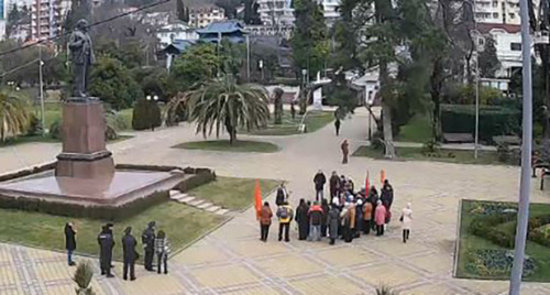 В Сочи коммунисты и «дети войны» провели акцию памяти в день смерти Ленина. Фото Светланы Кравченко для "Кавказского узла"