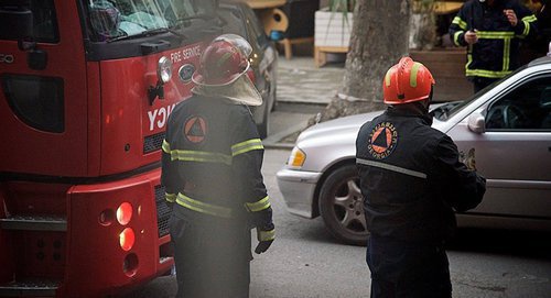 Пожарные в Тбилиси. Фото © Sputnik/ Alexander imedashvili
https://sputnik-georgia.ru/incidents/20170220/234945700/Pozhar-na-kryshe-zdanija-gorsoveta-Tbilisi-lokalizovan.html Пожарные в Тбилиси. Фото © Sputnik/ Alexander imedashvili
https://sputnik-georgia.ru/incidents/20170220/234945700/Pozhar-na-kryshe-zdanija-gorsoveta-Tbilisi-lokalizovan.html