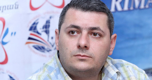 Политолог Сергей Минасян. Фото http://ru.aravot.am/2012/07/19/161930/ Политолог Сергей Минасян. Фото http://ru.aravot.am/2012/07/19/161930/