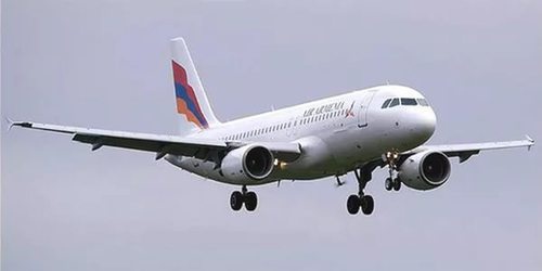 Борт авиакомпании Air Armenia. Фото https://infoleader.am/ru/blog/2016/03/09/авиакомпания-armenia-совершит-первый-рейс-21/#.WMlhlKDvUxA Борт авиакомпании Air Armenia. Фото https://infoleader.am/ru/blog/2016/03/09/авиакомпания-armenia-совершит-первый-рейс-21/#.WMlhlKDvUxA
