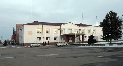 Администрация Ардонского района. Фото zhivik89 http://www.panoramio.com/photo/102894216 Администрация Ардонского района. Фото zhivik89 http://www.panoramio.com/photo/102894216