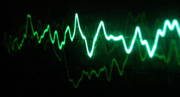 Кривая магнитуды землетрясения. Фото © Flickr/ mikael altemark
