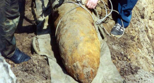 Авиабомба. Фото http://bloknot-volgograd.ru/news/250-kilogramovaya-aviabomba-obnaruzhena-na-dne-vol-780222 Авиабомба. Фото http://bloknot-volgograd.ru/news/250-kilogramovaya-aviabomba-obnaruzhena-na-dne-vol-780222