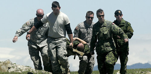 Совместные учения  вооруженных сил Азербайджана и Турции. Фото © Sputnik / David Xizanishvili
https://ru.sputnik.az/news/20170604/410574291/azerbaijan-gruziya-turciya-ucheniya.html