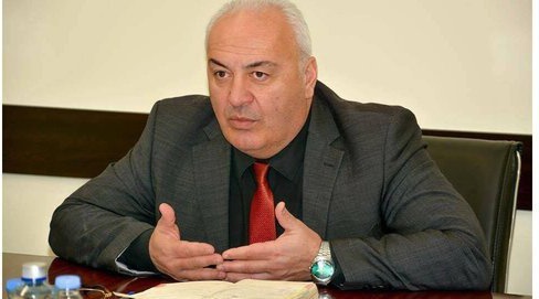 Гочи Зеикидзе. Фото https://sputnik-georgia.ru/georgia/20170613/236301020/Gubernator-regiona-Mcheta-Mtianeti-ushel-v-otstavku.html Гочи Зеикидзе. Фото https://sputnik-georgia.ru/georgia/20170613/236301020/Gubernator-regiona-Mcheta-Mtianeti-ushel-v-otstavku.html