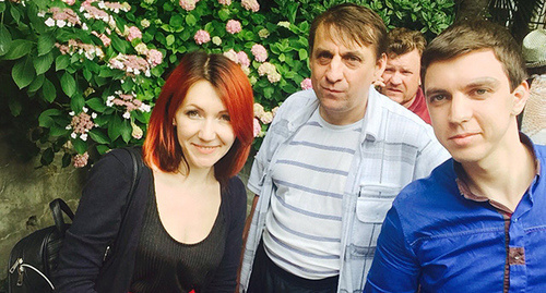 Слева направо 14 июня у здания суда Сочи: 
Активистка Ирина Бархатова – получила за участие в акции 20 000 руб. штраф.  Активист Алексей Бычков арестована на 5 суток Активист Виталий Бученков арестован на 5 суток. Фото Светланы Кравченко