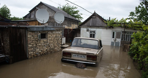 Подтопление в селе Левокумка Ставропольского края. Фото Антона Подгайко, Юга.ру