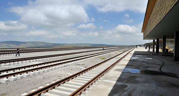 станция Карцахи железной дороги Баку-Тбилиси-Карс. Фото http://ru-railway.livejournal.com/2252717.html?thread=35189677