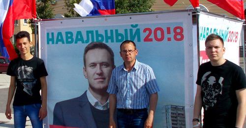 Пикет сторонников Навального. Астрахань, 17 июня 2017 г. Фото Елены Гребенюк для "Кавказского узла" Пикет сторонников Навального. Астрахань, 17 июня 2017 г. Фото Елены Гребенюк для "Кавказского узла"