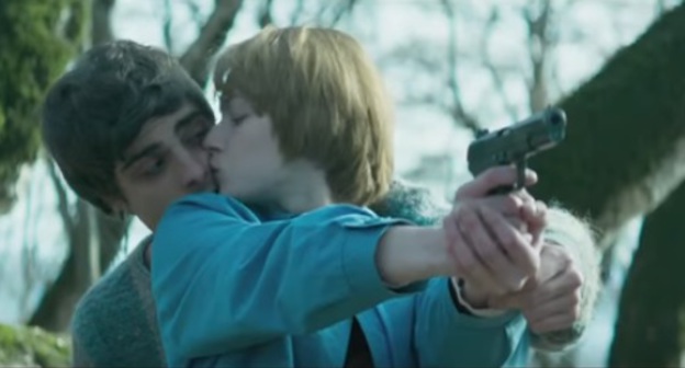 Кадр фильма "Заложники". Скриншот с трейлера https://www.youtube.com/watch?v=apVZcaujlGs