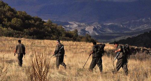 Вооруженные люди в Сирии. Фото пользователя Kurdishstruggle https://www.flickr.com Вооруженные люди в Сирии. Фото пользователя Kurdishstruggle https://www.flickr.com
