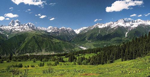 Сванетия. Грузия. Фото https://ru.wikipedia.org Сванетия. Грузия. Фото https://ru.wikipedia.org