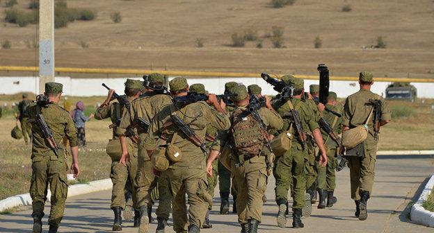 Мотострелки российской военной базы ЮВО в Абхазии.
Фото: http://sputnik-abkhazia.ru/Abkhazia/20170807/1021602862/nochnye-strelby-voennye-yuvo-zavershili-ucheniya-v-cabale-i-nagvalou.html