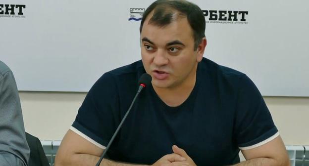 Милрад Фатуллаев. Кадр из видео пользователя РИА Дербент https://www.youtube.com/watch?v=c58f2Kv9gYc
