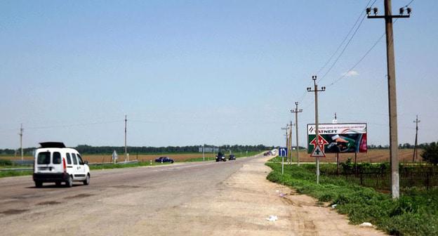 Дорога возле села Чернобаевка Херсонской области. Фото: Елвіс https://ru.wikipedia.org