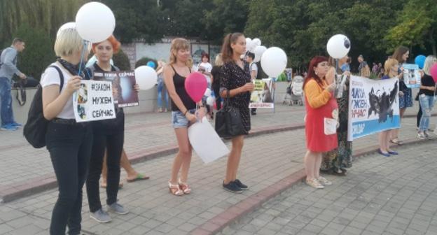 Участники акции «Закон нужен сейчас» в Краснодаре, 15 сентября 2017 год. Фото: Наталья Дорохина для "Кавказского узла".