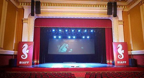 Зал презентаций XII фестиваля авторского кино в Батуми. Фото © FB / Batumi International Art-House Film Festival
Зал презентаций XII фестиваля авторского кино в Батуми. Фото © FB / Batumi International Art-House Film Festival