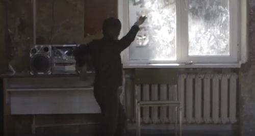 Кадр из фильма. Скриншот с видео https://www.youtube.com/watch?v=LptOkvkUb98 Кадр из фильма. Скриншот с видео https://www.youtube.com/watch?v=LptOkvkUb98