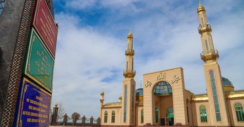 Мечеть в селе Сурхахи. Фото http://www.ingushetia.ru/ 