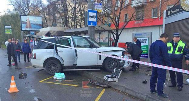 ДТП на перекрестке улиц Тургенева и Гагарина в Краснодаре. 13 ноября 2017 года. Фото http://www.yugopolis.ru